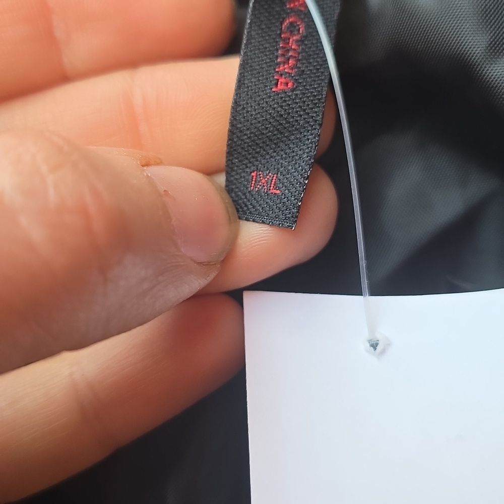 Black Jacket - Picture 6 of 8